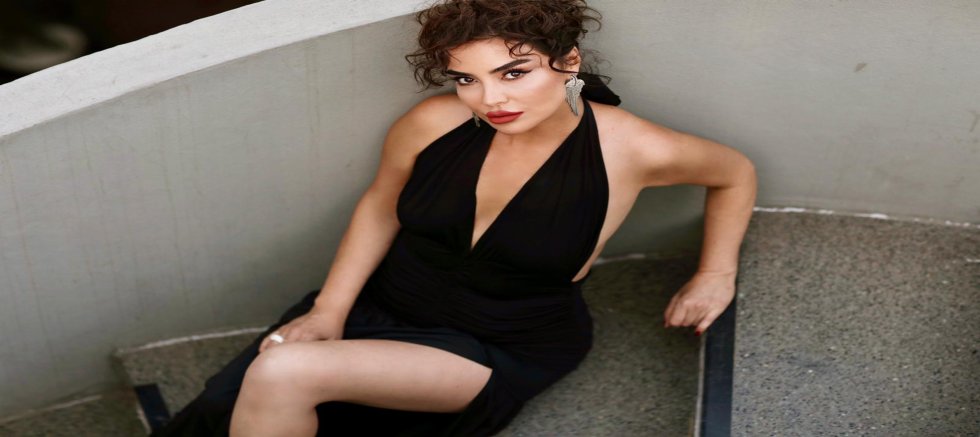 EBRU ELVER’DEN YENİ SINGLE: “AŞK LÜTFEN GEL”